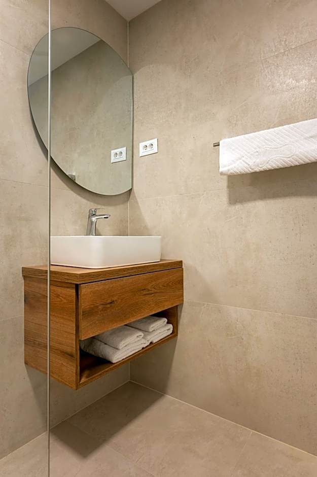 Nono Ban Stone & Soul