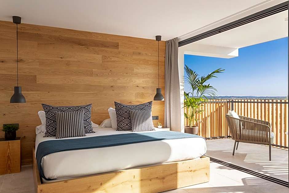 Las Gaviotas Suites Hotel & Spa