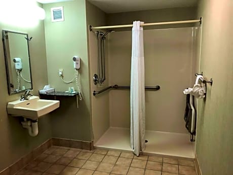 Double Room with Two Double Beds and Roll in Shower - Accessible/Non-Smoking