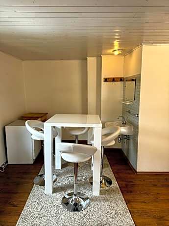 Economy Quadruple Room with Shared Bathroom