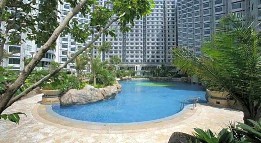 Kowloon Harbourfront Hotel