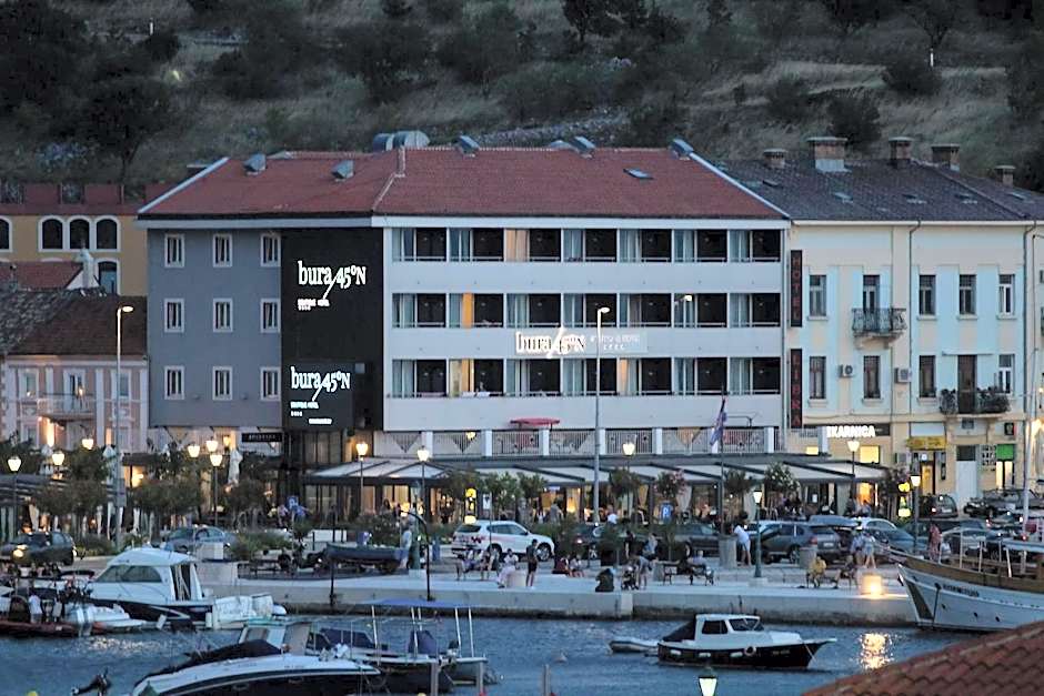 Boutique Hotel Bura 45N