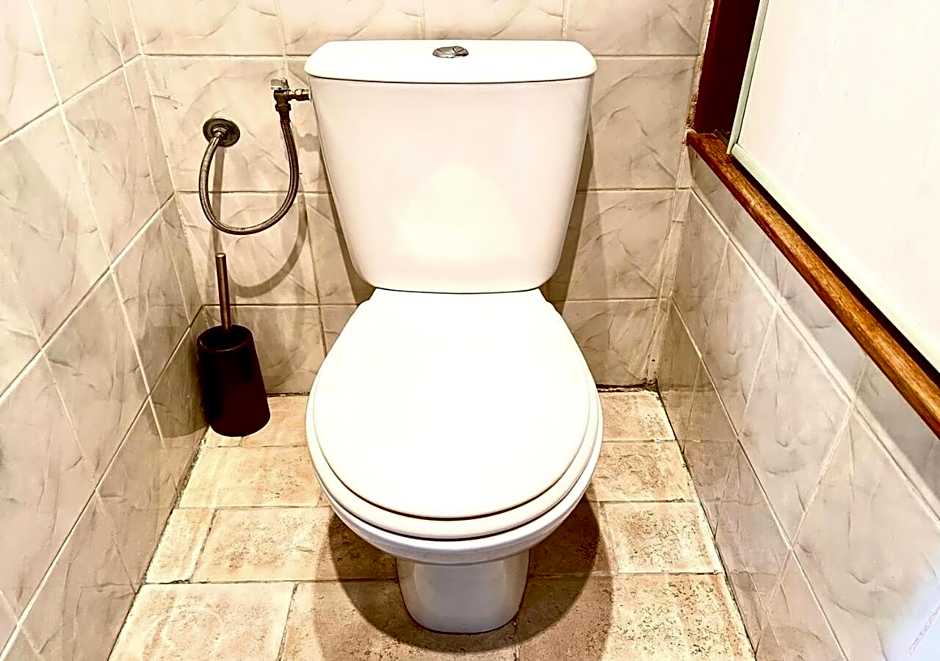 Suite Nymphéalove - Parking - Piscine - Jacuzzi - 50 m2 - CapitalChic Services Peymeinade