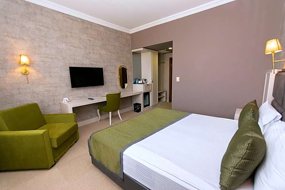 CONNECT THERMAL HOTEL