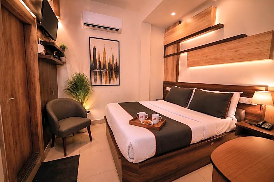 HOTEL UR - Near Prayagraj Junction & High Court
