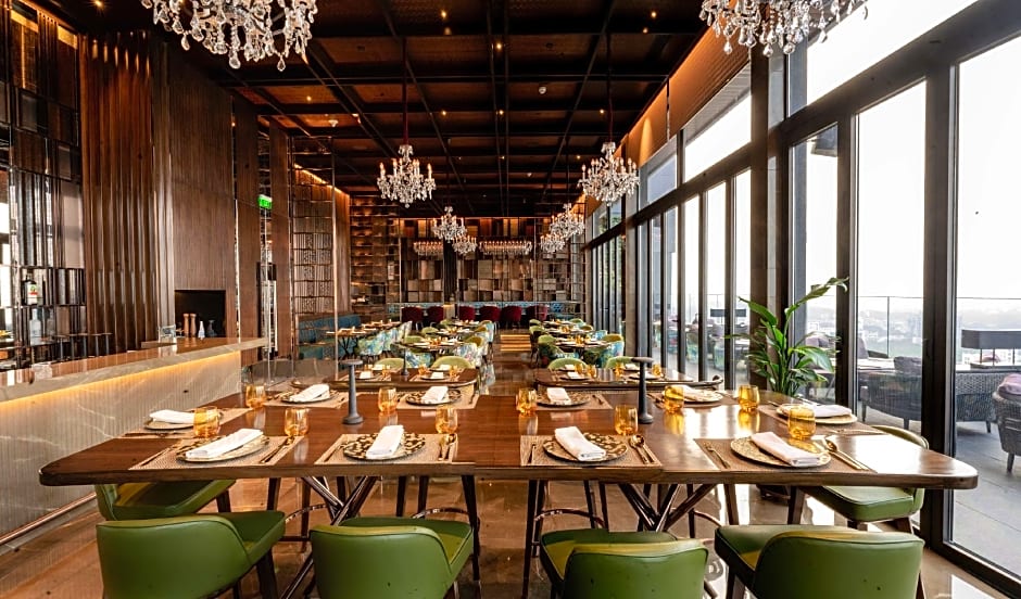 Conrad By Hilton Pune