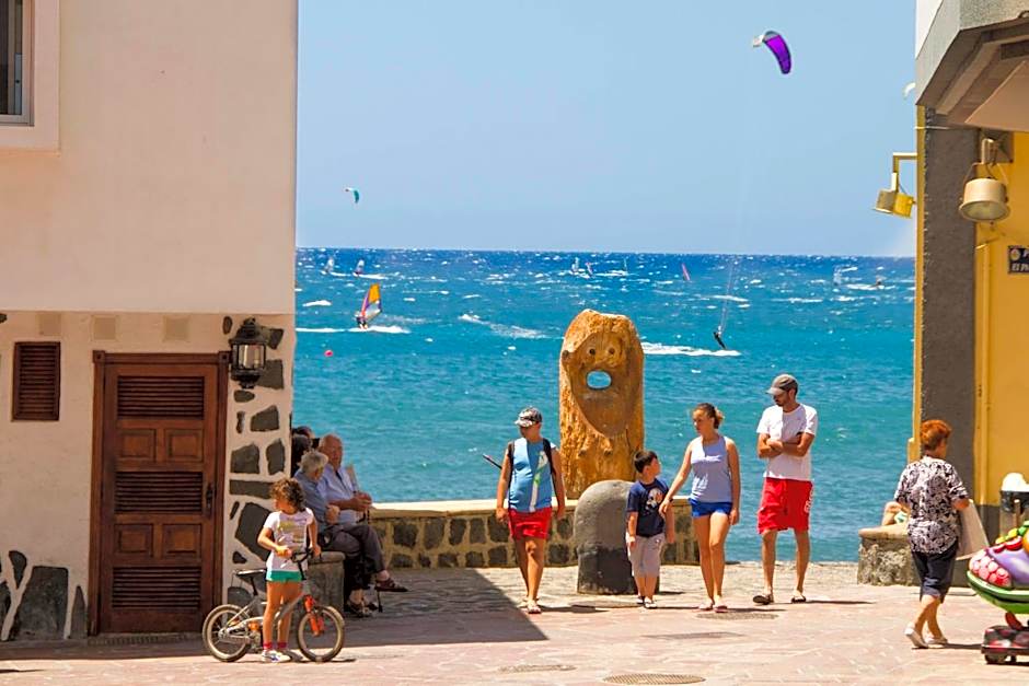 Casa Grande Surf Hostel