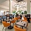 Hilton Garden Inn Bloomington
