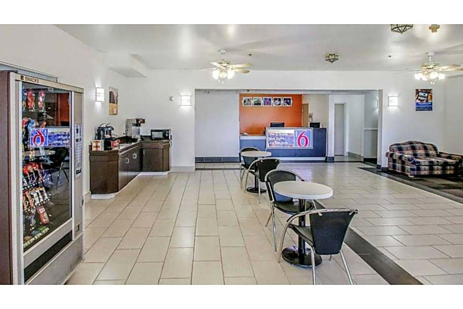 Motel 6-Nephi, UT