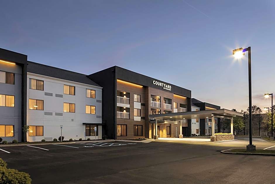 Courtyard by Marriott Indianapolis Northwest