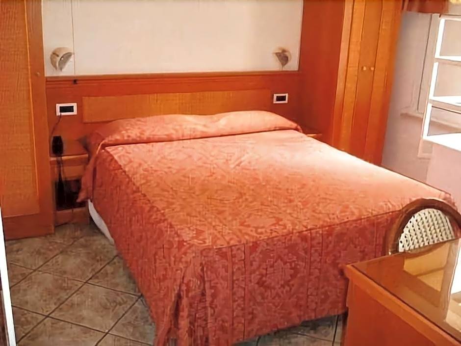 Hotel Bella Riviera