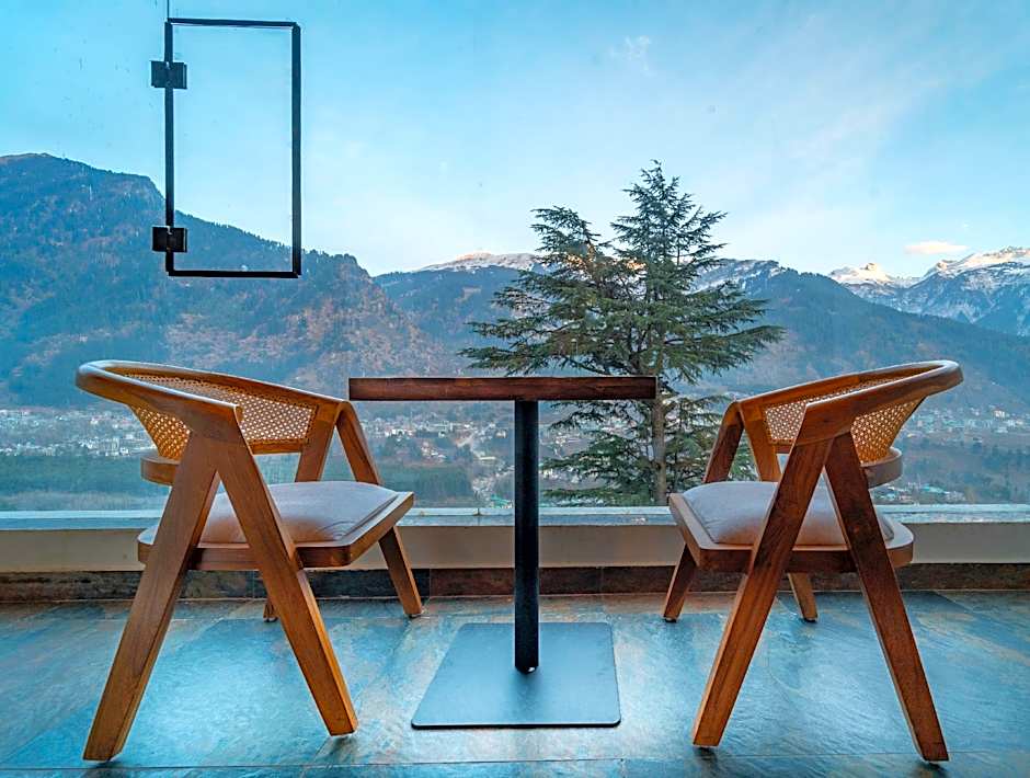 The Whitestone Inn & Suites ( A Centrally Heated Mountain & Valley View )