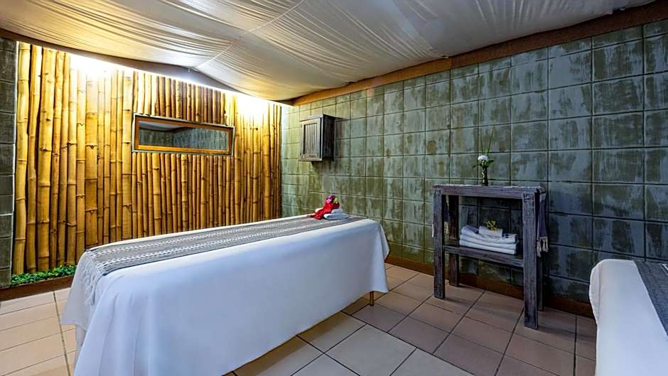 Park Royal Huatulco-All Inclusive