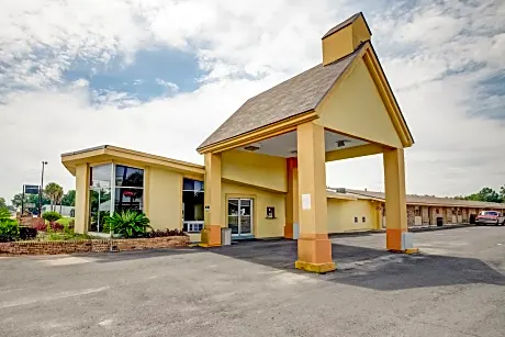 OYO Hotel Lake Charles LA I-10
