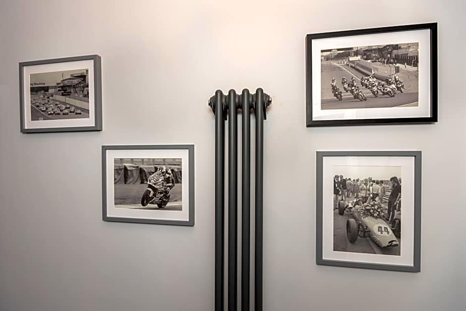 Bondgate Hotel East Midlands Airport