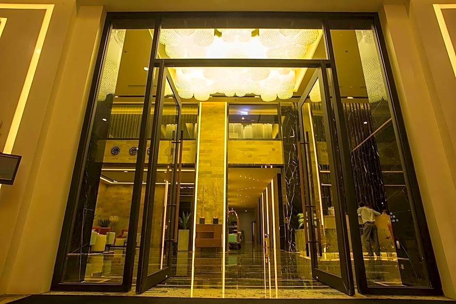 Ravatel Luxury Hotel Bac Giang