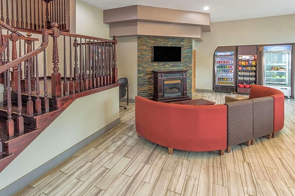 Ramada by Wyndham Hendersonville