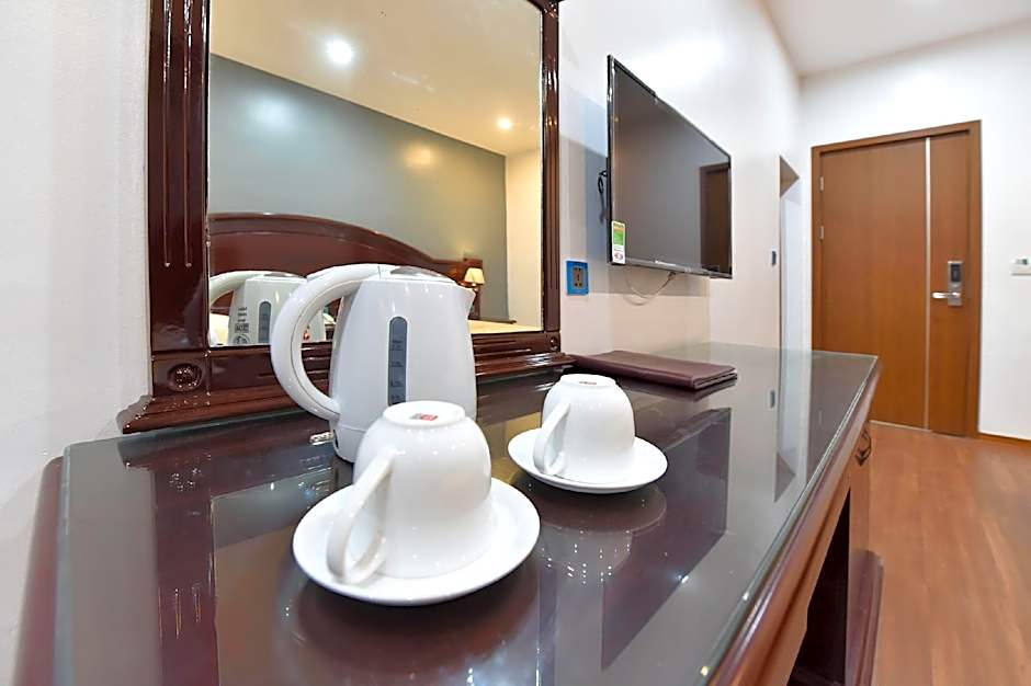 Gieng Ngoc Hotel