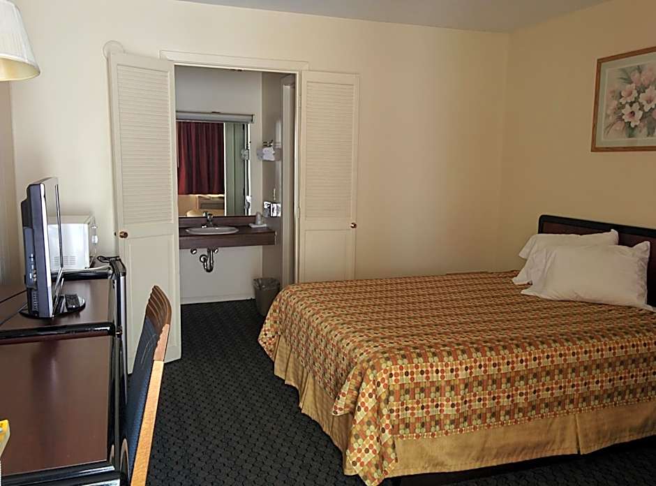 Economy Inn Toledo-Perrysburg