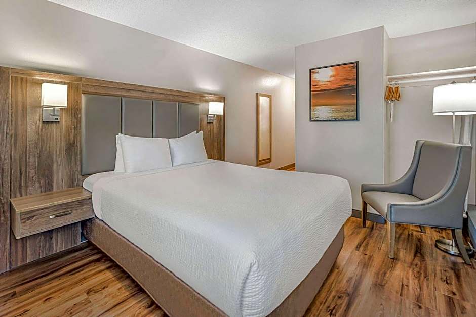 Days Inn by Wyndham Victoria On The Harbour