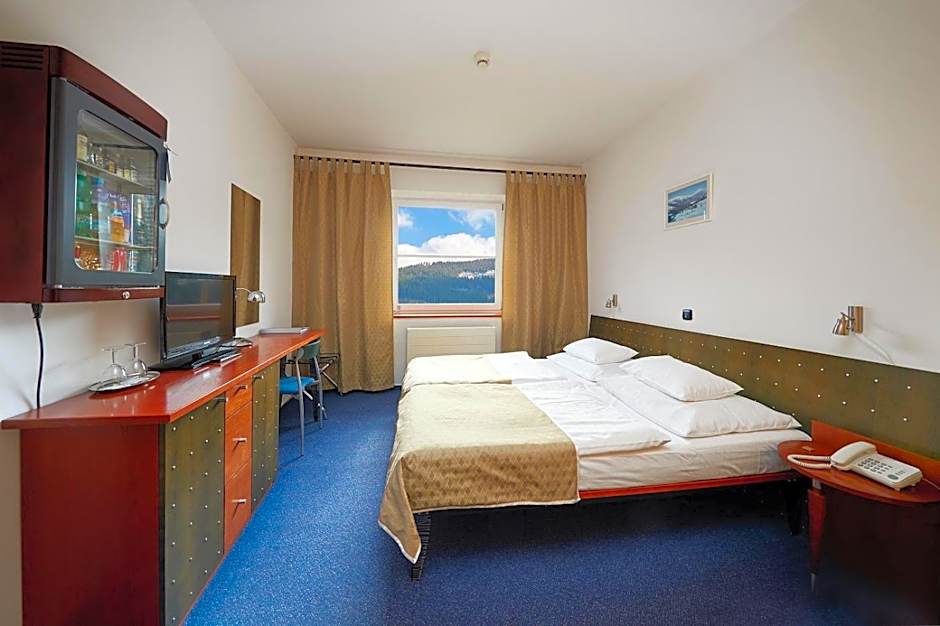 Photo 1 of 4 of Economy 2 Beds