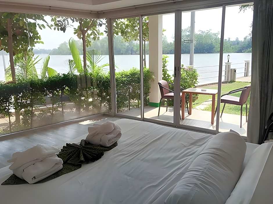 Nopparat Garden Hotel