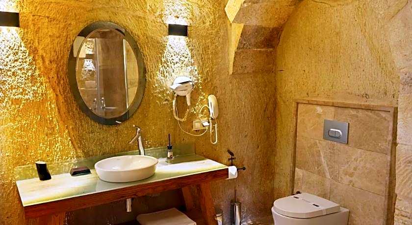 Acropolis Cave Suites