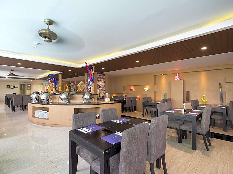 Quest San Hotel Denpasar by ASTON