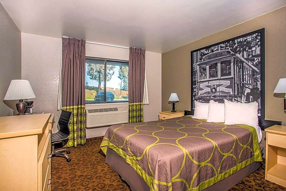 Super 8 by Wyndham Vacaville