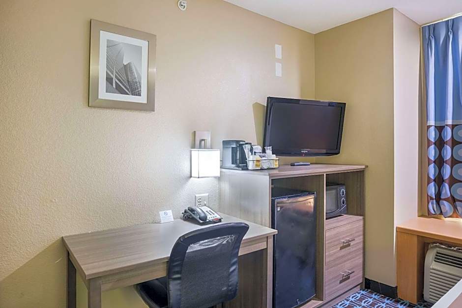 Sonesta Essential Hotel Blue Springs