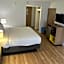 Days Inn by Wyndham Sherman