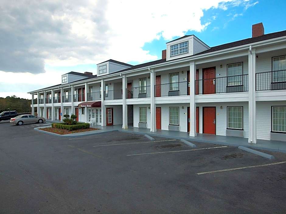 Western Motel Fitzgerald