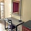 Los Fresnos Inn and Suites