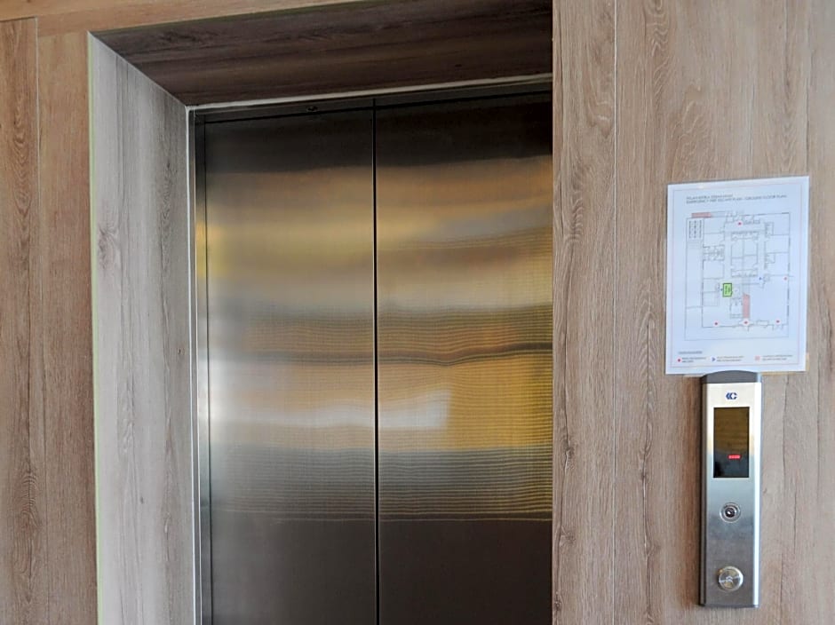 Sea Lion Firefly Concept Hotel