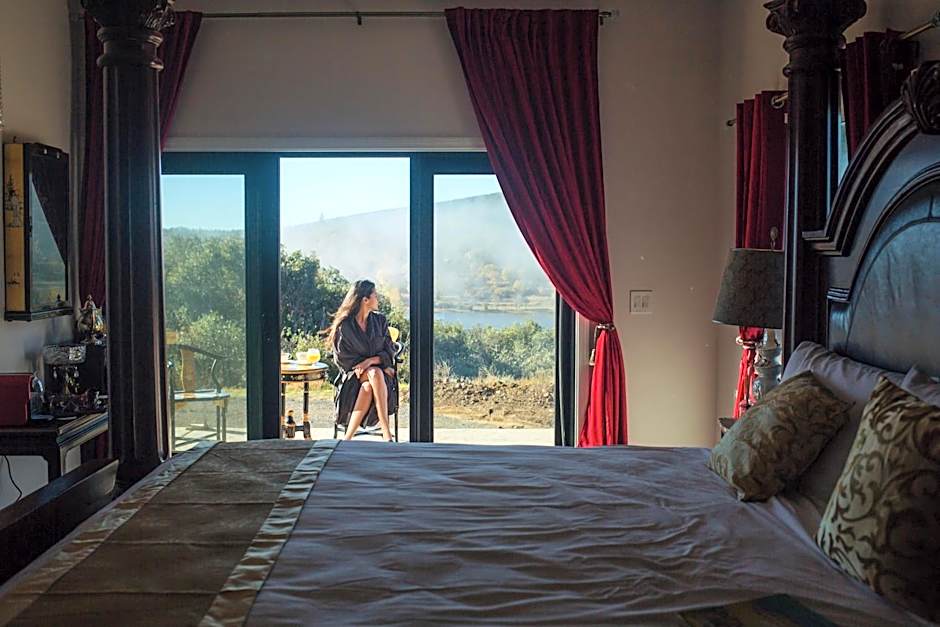 Quiet Mind Mountain Retreat