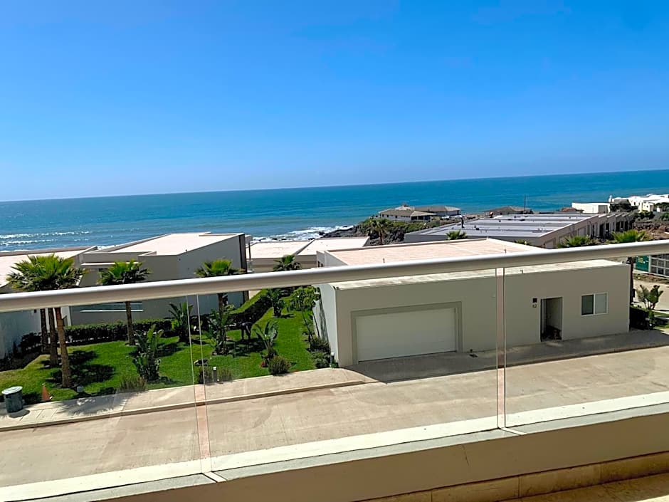 La Jolla Excellence, Exclusive Front Beach!