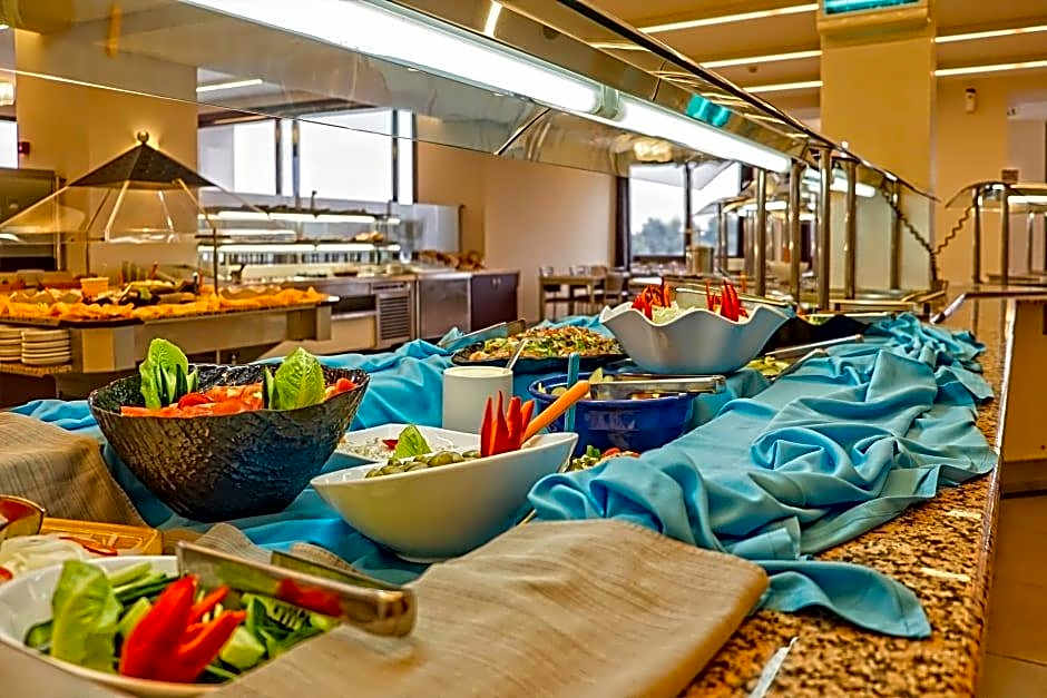 Lagomandra Hotel and Spa