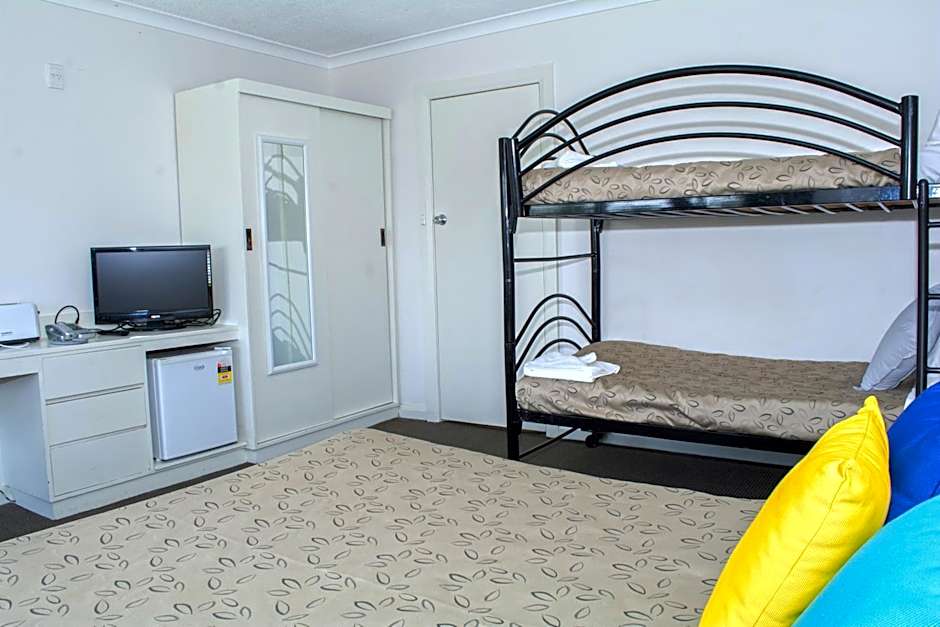 Alexander Motor Inn & Apartments