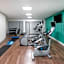 Holiday Inn Express & Suites Lakeland South By IHG