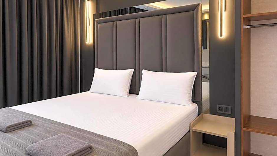 TALLES CITY HOTEL