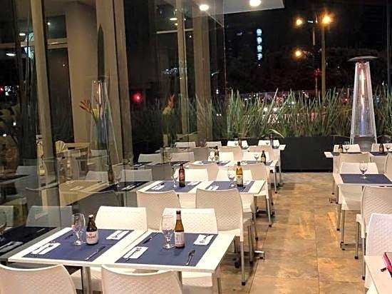 Hotel American Visa Tower