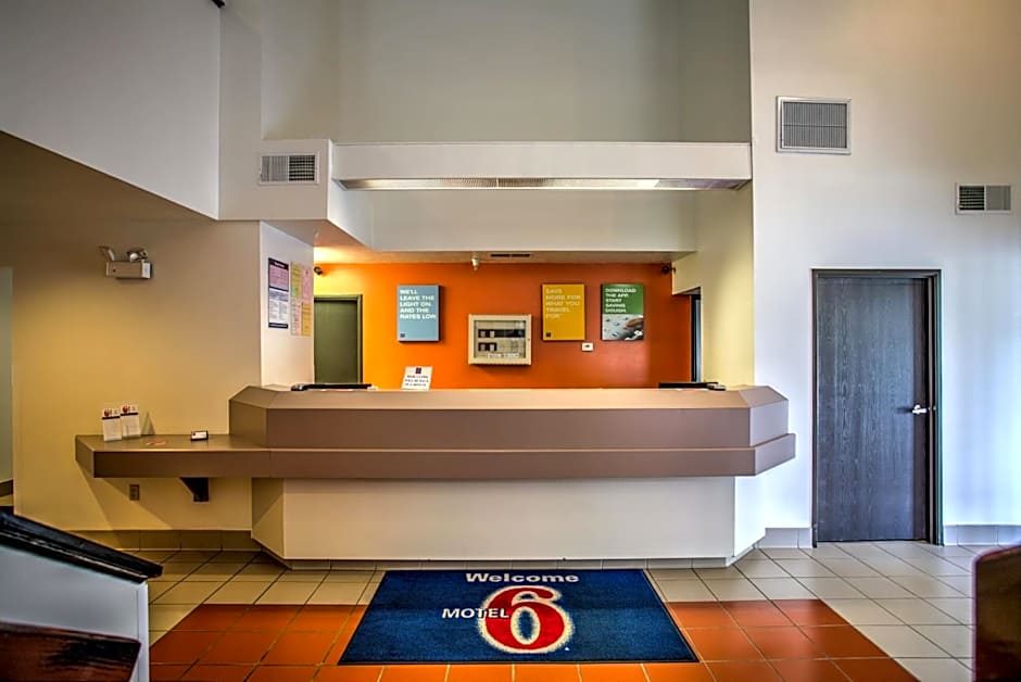 Motel 6-Bozeman, MT
