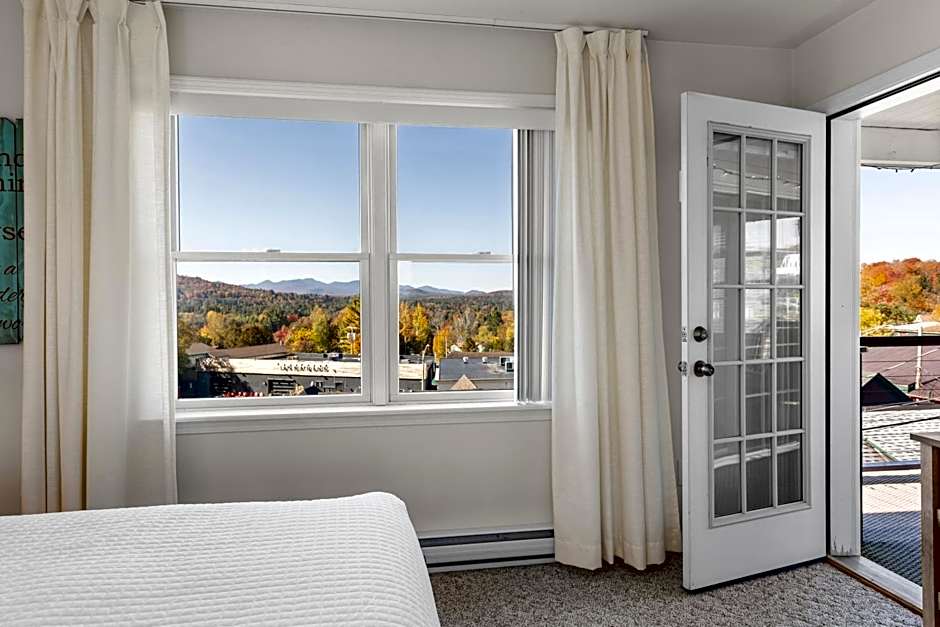 Amazing Mountain Views Lake Placid & 1980 Olympic Center