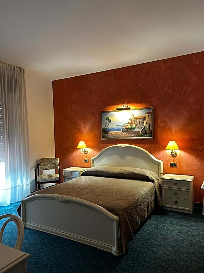 Hotel Rey's