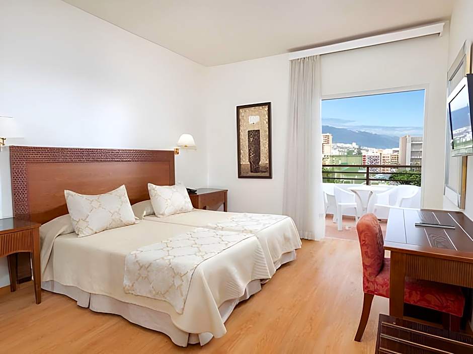 HC Hotel Magec