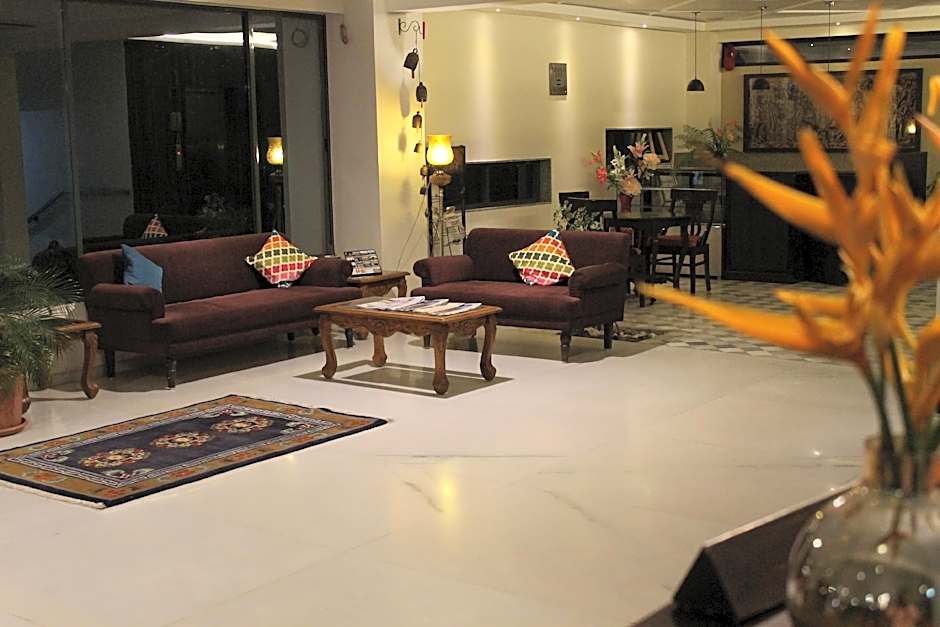 Krishna Inn By Royal Hotels