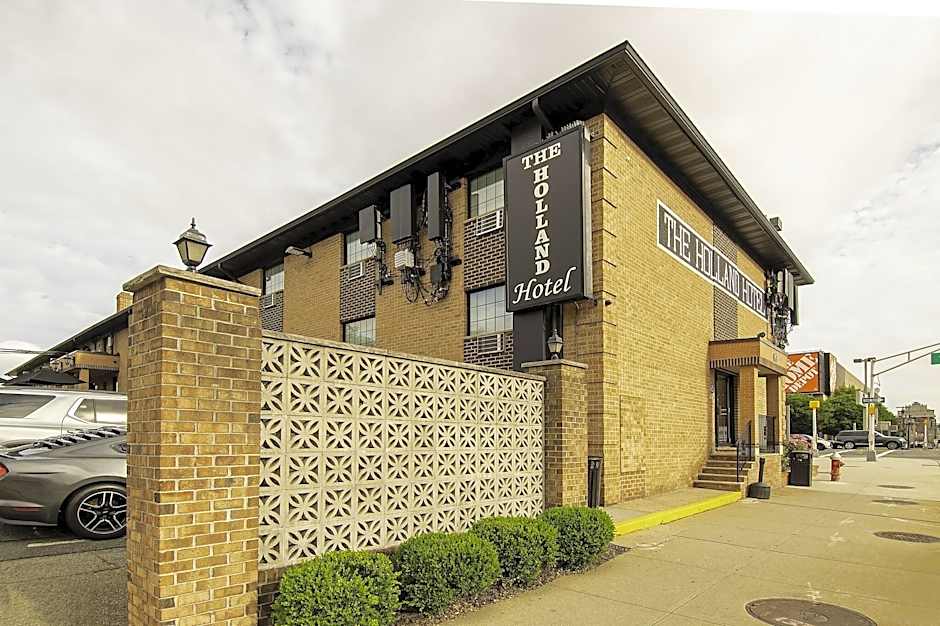 The Holland Hotel