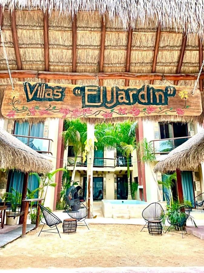 Suites Villas el Jard