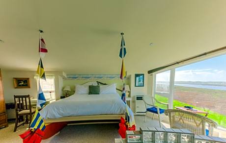 Superior Double Room with River View