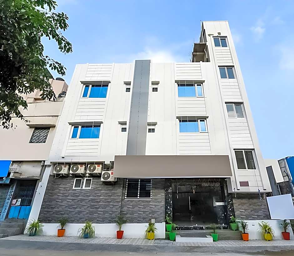The Elite Inn by OYO Rooms – Visakhapatnam, WI